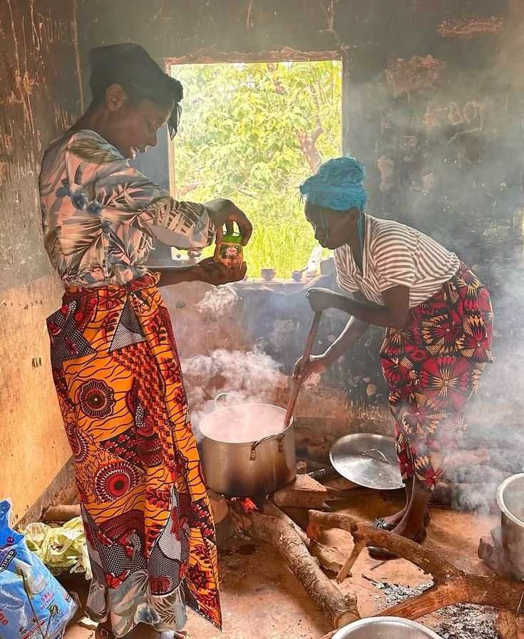 Women cooking