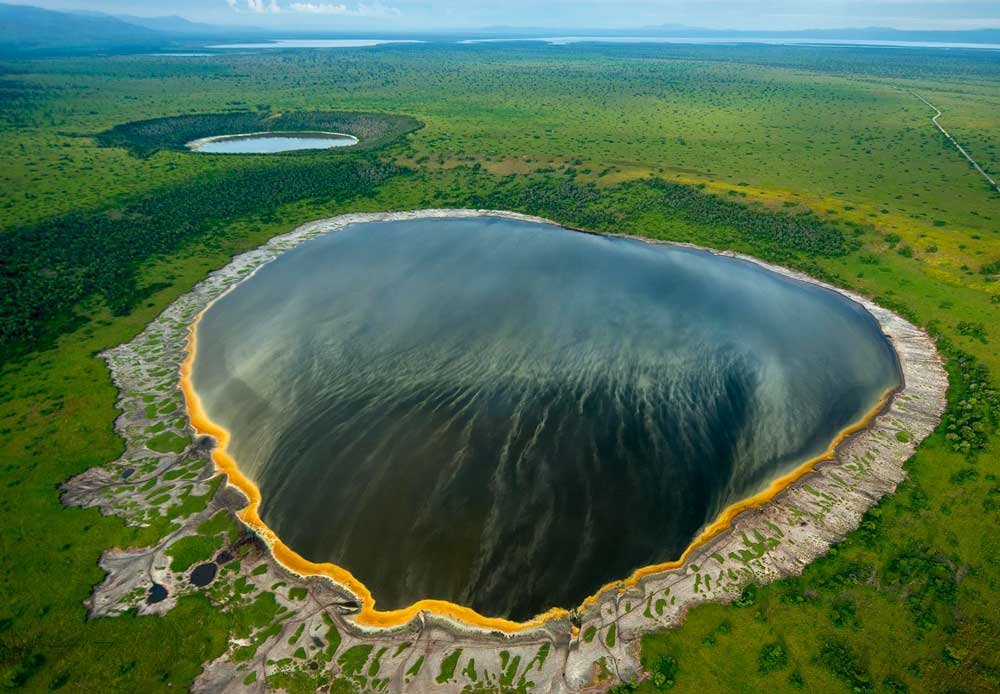 Salt mining at Lake Katwe